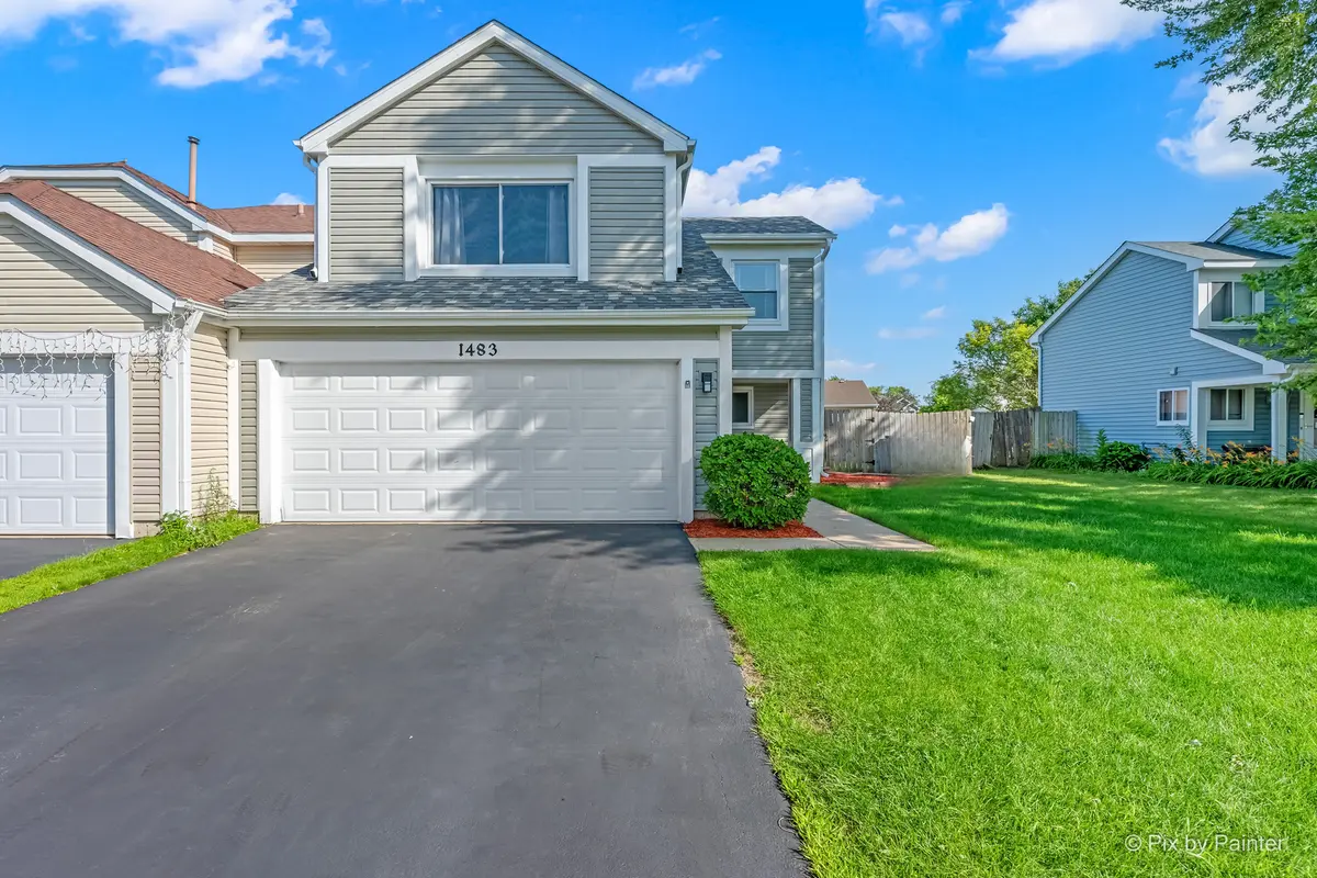1483 N Pembroke DR, South Elgin, IL 60177