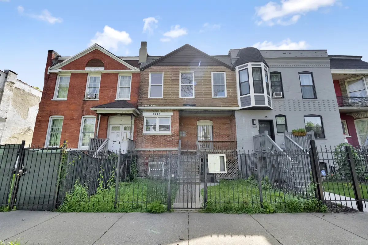 1935 S Christiana AVE, Chicago, IL 60623