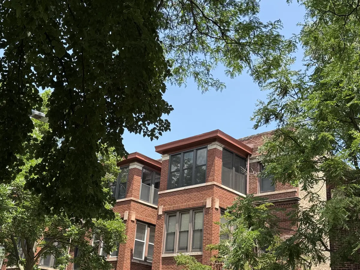 5869 N Glenwood AVE #3, Chicago, IL 60660