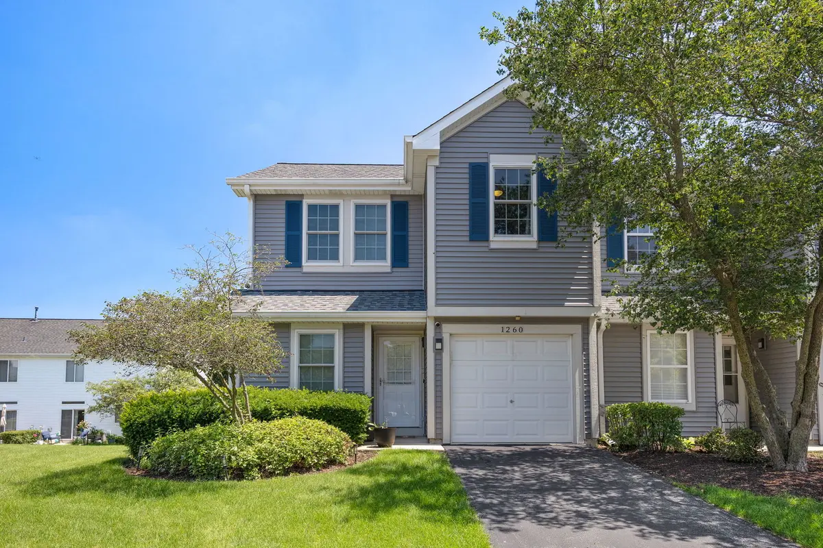 1260 Arapaho CT, Naperville, IL 60540
