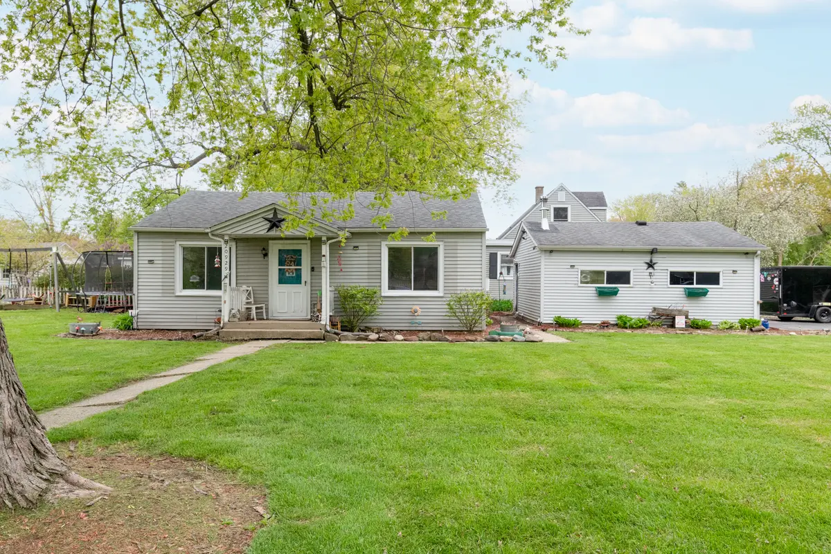 20929 W Sanrem AVE, Lake Villa, IL 60046