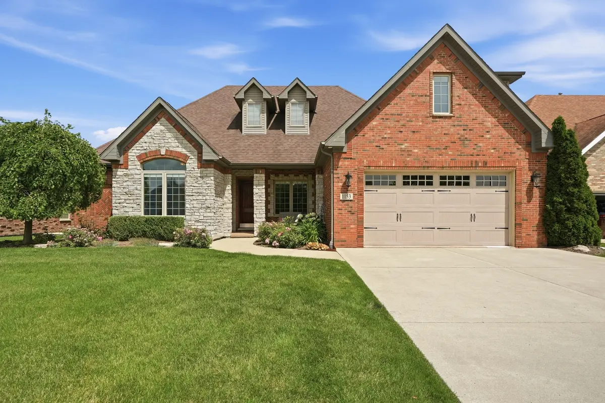 1153 Ash ST, Beecher, IL 60401