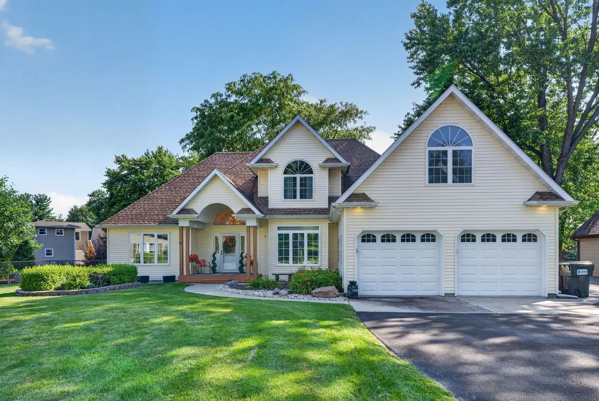 6035 Northern DR, Morris, IL 60450