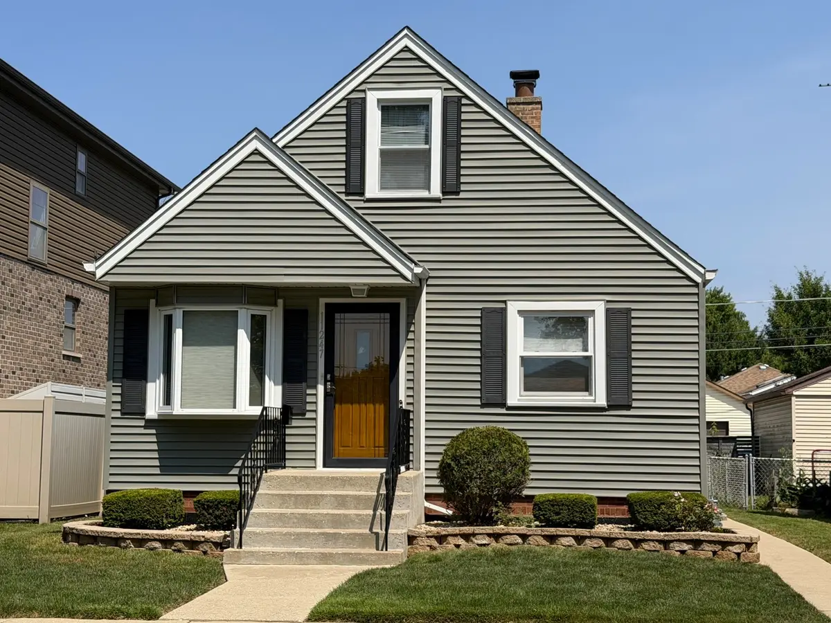 11247 S Albany AVE, Chicago, IL 60655