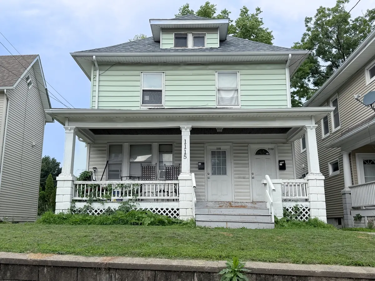 1115 14th ST, Moline, IL 61265