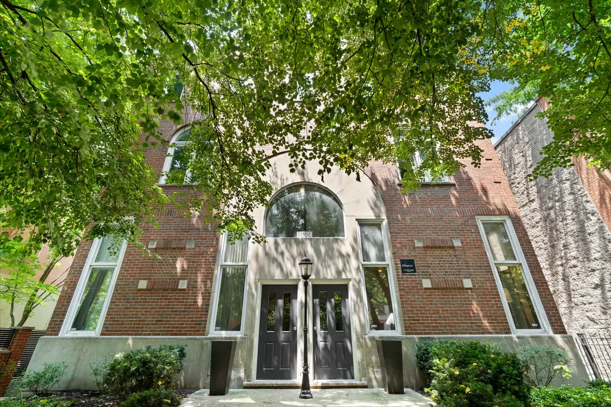 1050 W Webster AVE #1E, Chicago, IL 60614