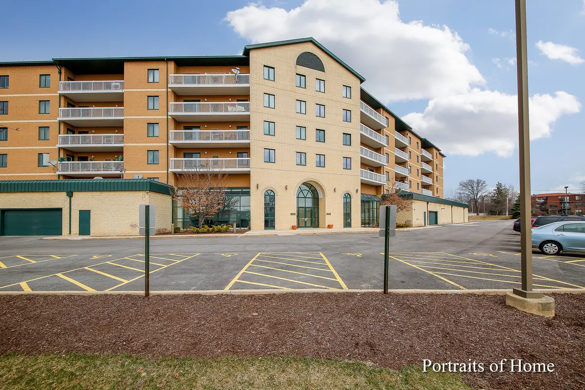 1500 S Ardmore AVE #304, Villa Park, IL 60181
