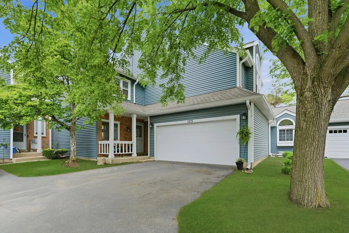 125 S Atherton CT, Bloomingdale, IL 60108