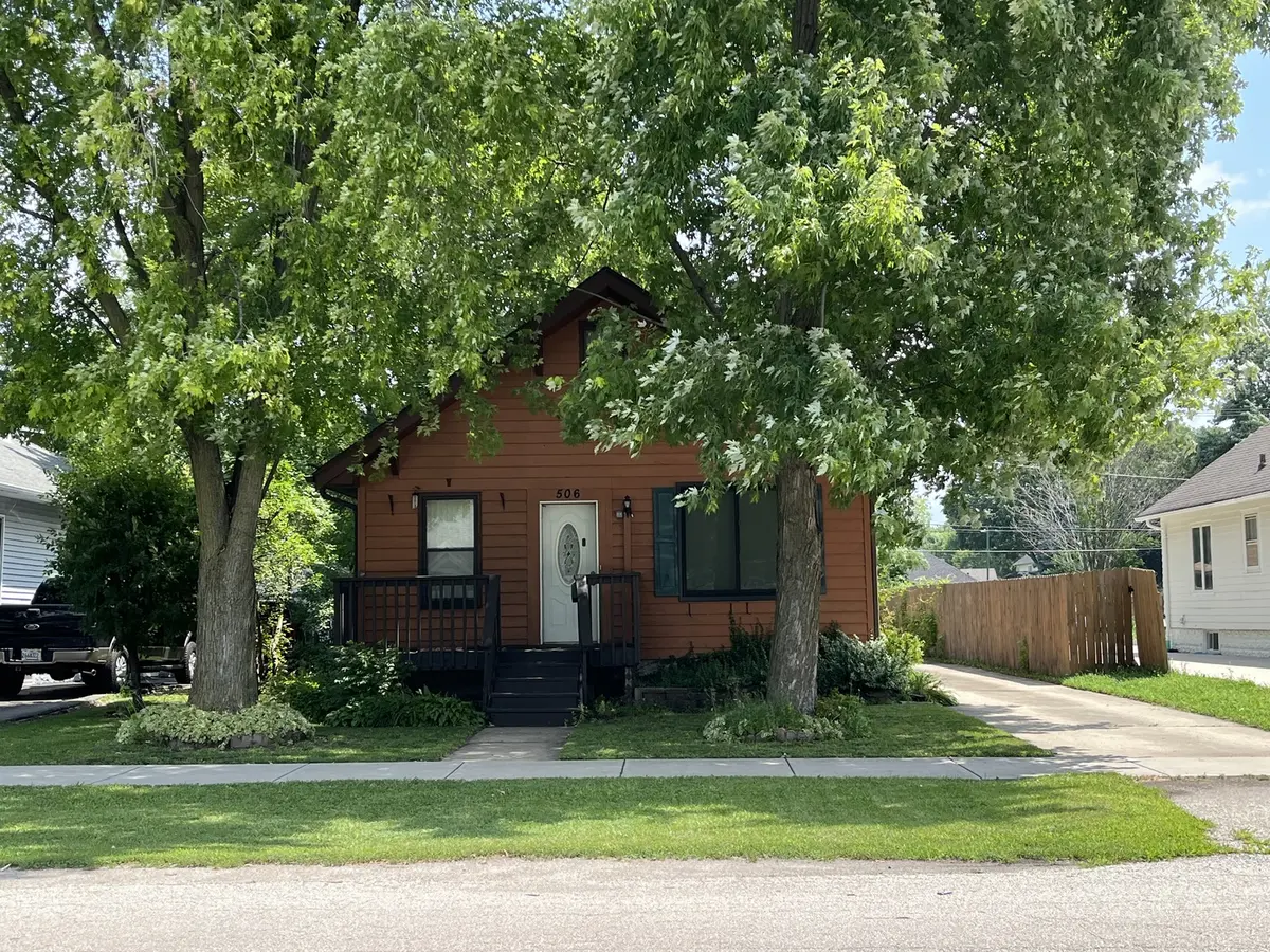 506 S Gladstone AVE, Aurora, IL 60506