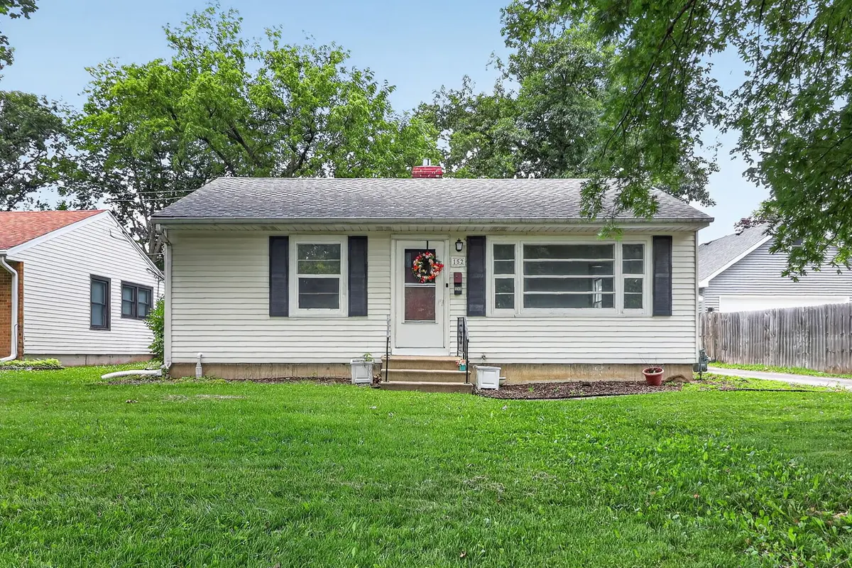 152 Tilton Park DR, Dekalb, IL 60115