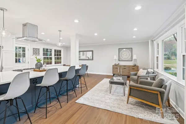 3808 Severn AVE, Charlotte, NC 28210