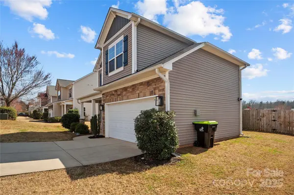 535 Branch Wood DR, Boiling Springs, SC 29316
