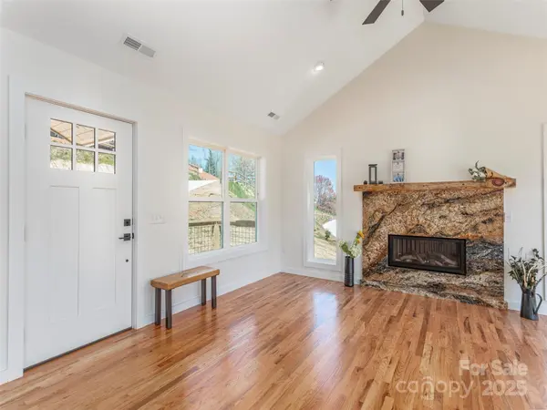 191 Aster Ridge DR, Waynesville, NC 28786