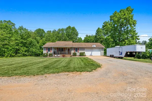 130 Helen DR, Statesville, NC 28625