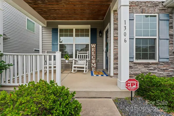 1306 San Gabriel AVE, Charlotte, NC 28214