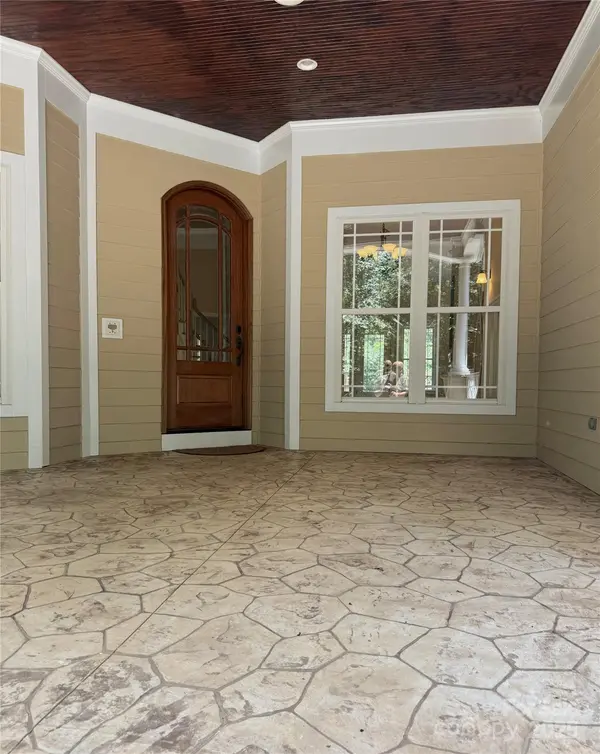 6184 Chandler RD, Clover, SC 29710