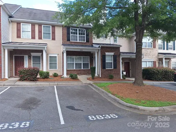 8838 Wandering Creek WAY, Charlotte, NC 28227