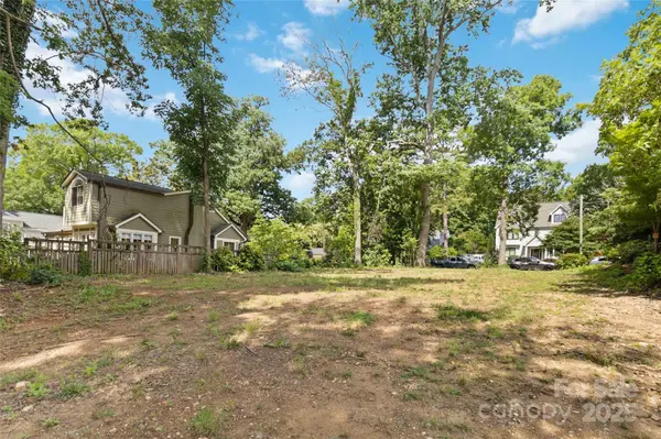 2131 Cumberland AVE, Charlotte, NC 28203