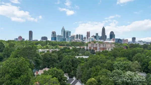 2131 Cumberland AVE, Charlotte, NC 28203