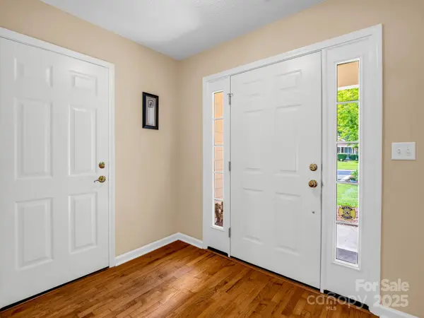 114 Fairway View DR, Etowah, NC 28729