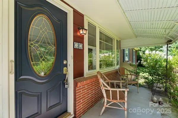 25 Wall RD, Tryon, NC 28782