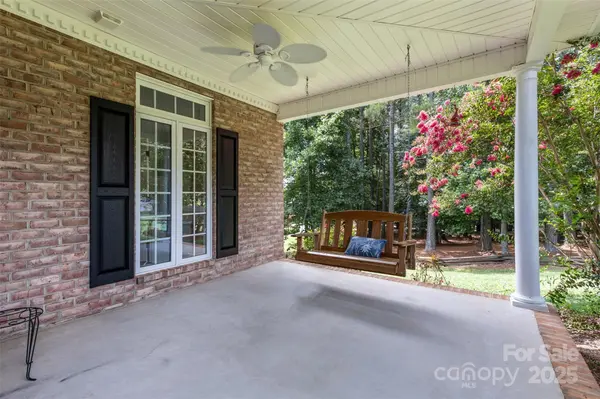 185 Greens RD, Granite Falls, NC 28630