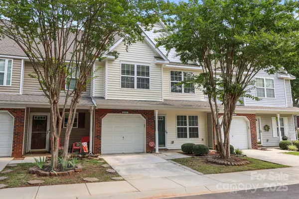 348 Tidmarsh CT NW, Concord, NC 28027