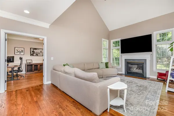 12403 Willingdon RD, Huntersville, NC 28078