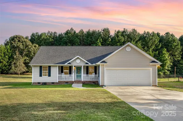4146 Fletcher Funderburk RD, Lancaster, SC 29720