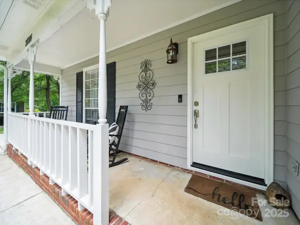 20914 Pine Ridge DR, Cornelius, NC 28031