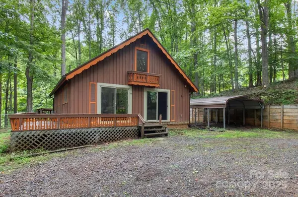 215 Byrd Mountain Estates RD, Burnsville, NC 28714