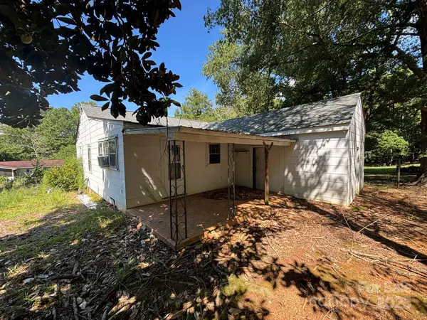 116 E Ingram ST, Mount Gilead, NC 27306