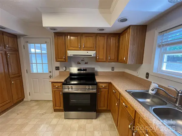 136 Lantern CT, Mount Gilead, NC 27371