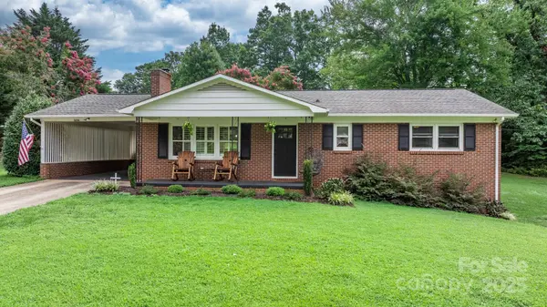 5256 Water Works RD, Granite Falls, NC 28630