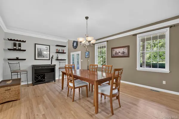 41 Lindy DR, Carmel, NY 10512