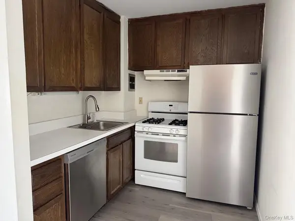 740 E Broadway #1-N, Long Beach, NY 11561