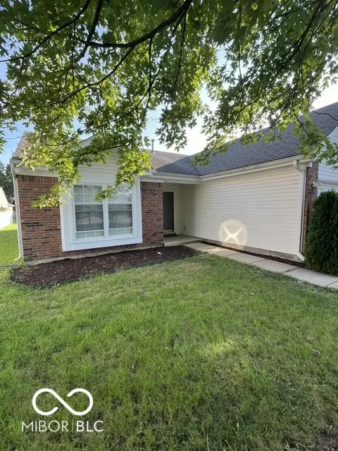 5915 Brookville Lake DR, Indianapolis, IN 46254