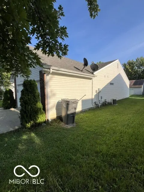 5915 Brookville Lake DR, Indianapolis, IN 46254