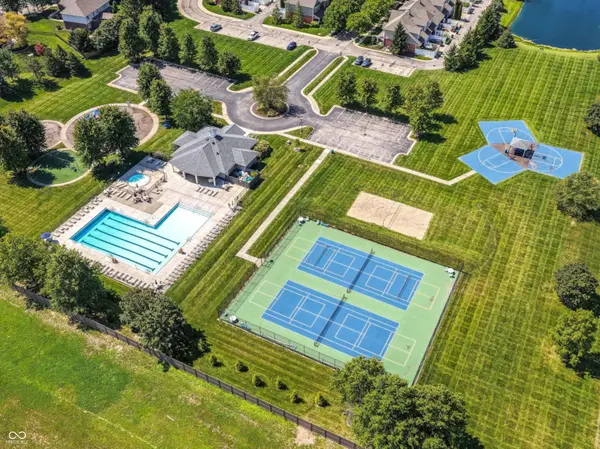 1313 Somerville DR, Westfield, IN 46074