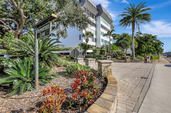 1200 E PEPPERTREE LN #505, Sarasota, FL 34242