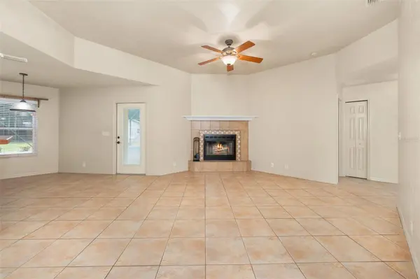 24618 NW 30TH PL, Newberry, FL 32669