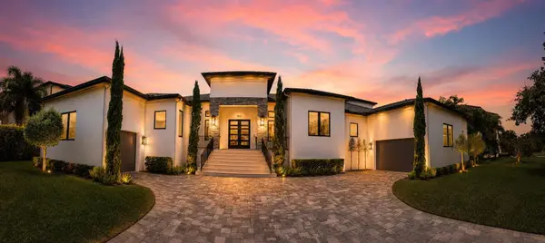 5021 W HOMER AVE, Tampa, FL 33629