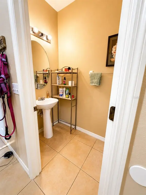 8309 TIDAL BREEZE DR, Riverview, FL 33569