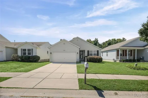 2544 Wintercreek DR, Belleville, IL 62221