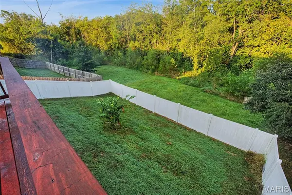 292 Arbor CIR, Jackson, MO 63755