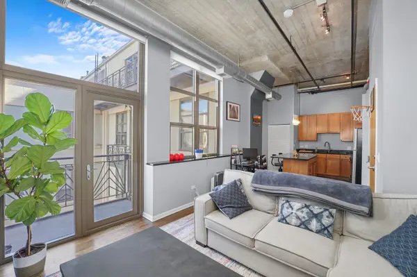 Address not disclosed, Chicago, IL 60654