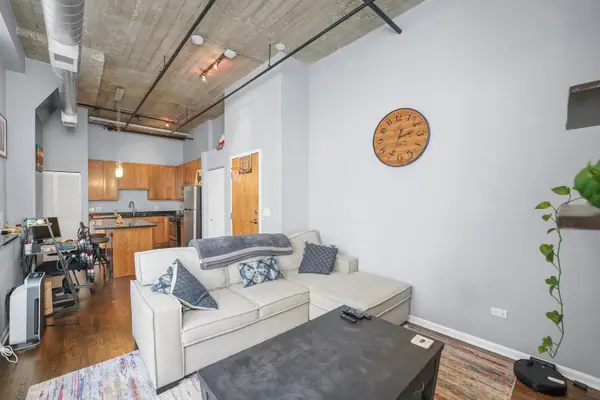 Address not disclosed, Chicago, IL 60654