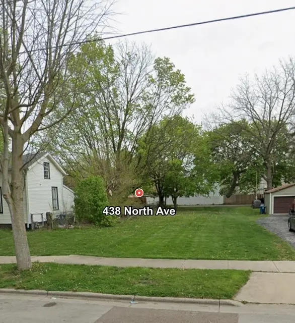 438 North AVE, Aurora, IL 60505