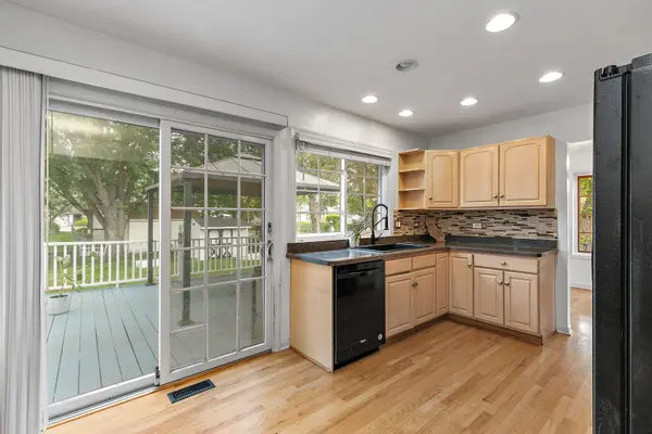 772 Balboa TER E, Bartlett, IL 60103