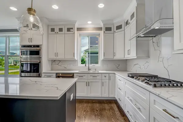 6934 Cambria CV, Lakewood, IL 60014
